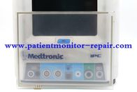 El equipamiento médico del hospital parte la pantalla táctil del sistema eléctrico de Medtronic IPC
