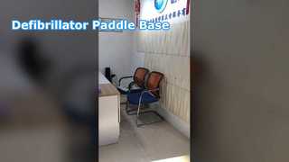 Una mirada más cercana: versátil base de paleta para desfibrilador MRX M3535A para piezas de máquinas médicas